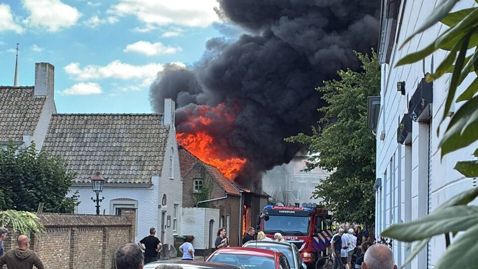 WhatsApp Image 2025-08-24 at 15.27.37_da7a5e4d.jpg